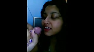 Buxom nóng mặc dù nhợt nhạt Babe Megan Salinas đã sẵn sàng đến cho một phim sex massage moi thổi kèn