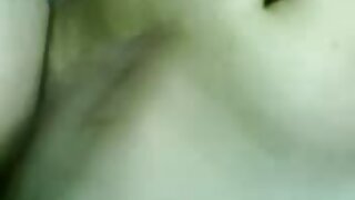 Hai châu á, bà girlies phim se x hay sử dụng dildo để đánh bóng của nhau ướt lồn